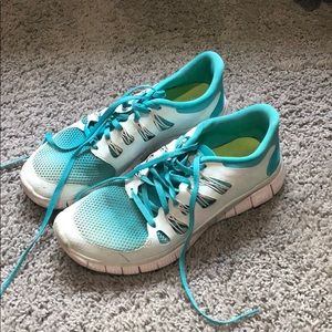 Mint Nike free run tennis shoes